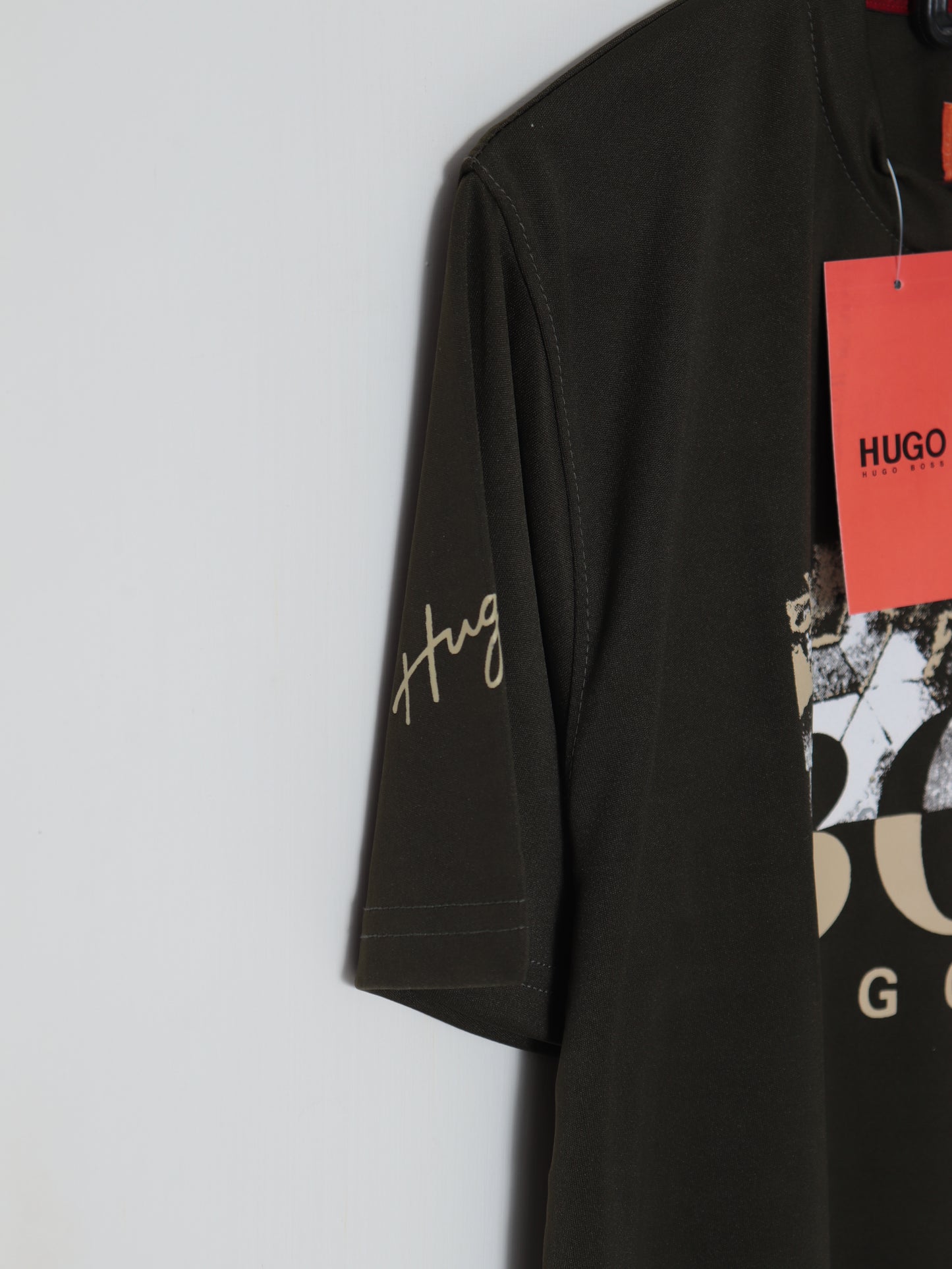 BL-TS.111- HGOBSS DRY FIT PREMIUM T SHIRT "OLIVE"