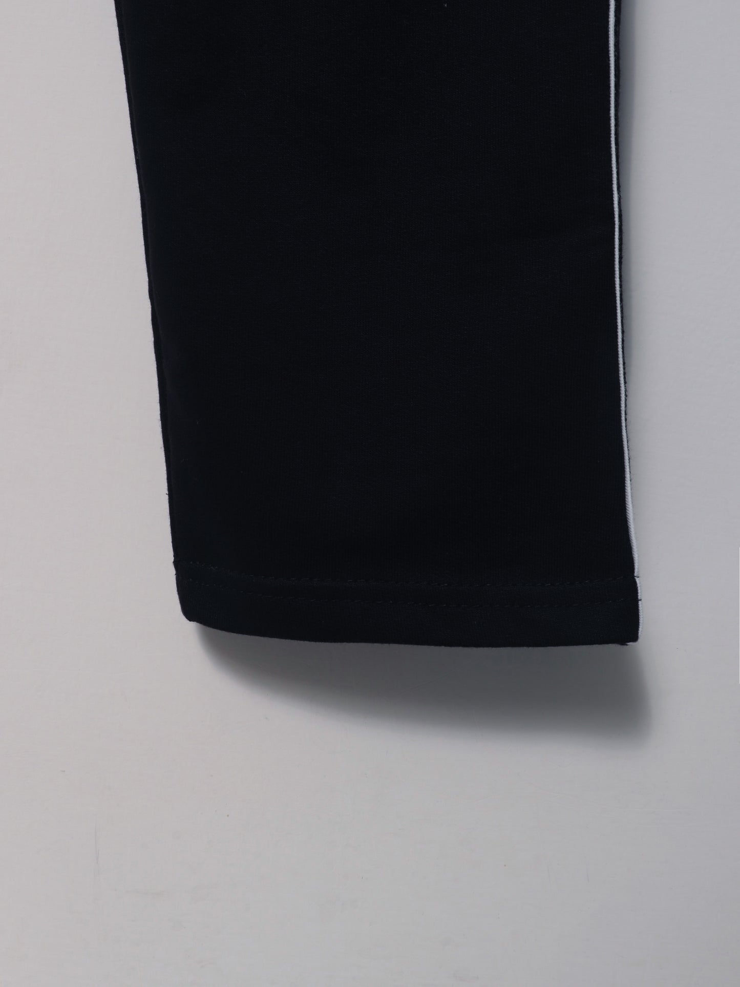 TR328-P- LCSTE 100% COTTON TERRY PIPING TROUSER "BLACK"
