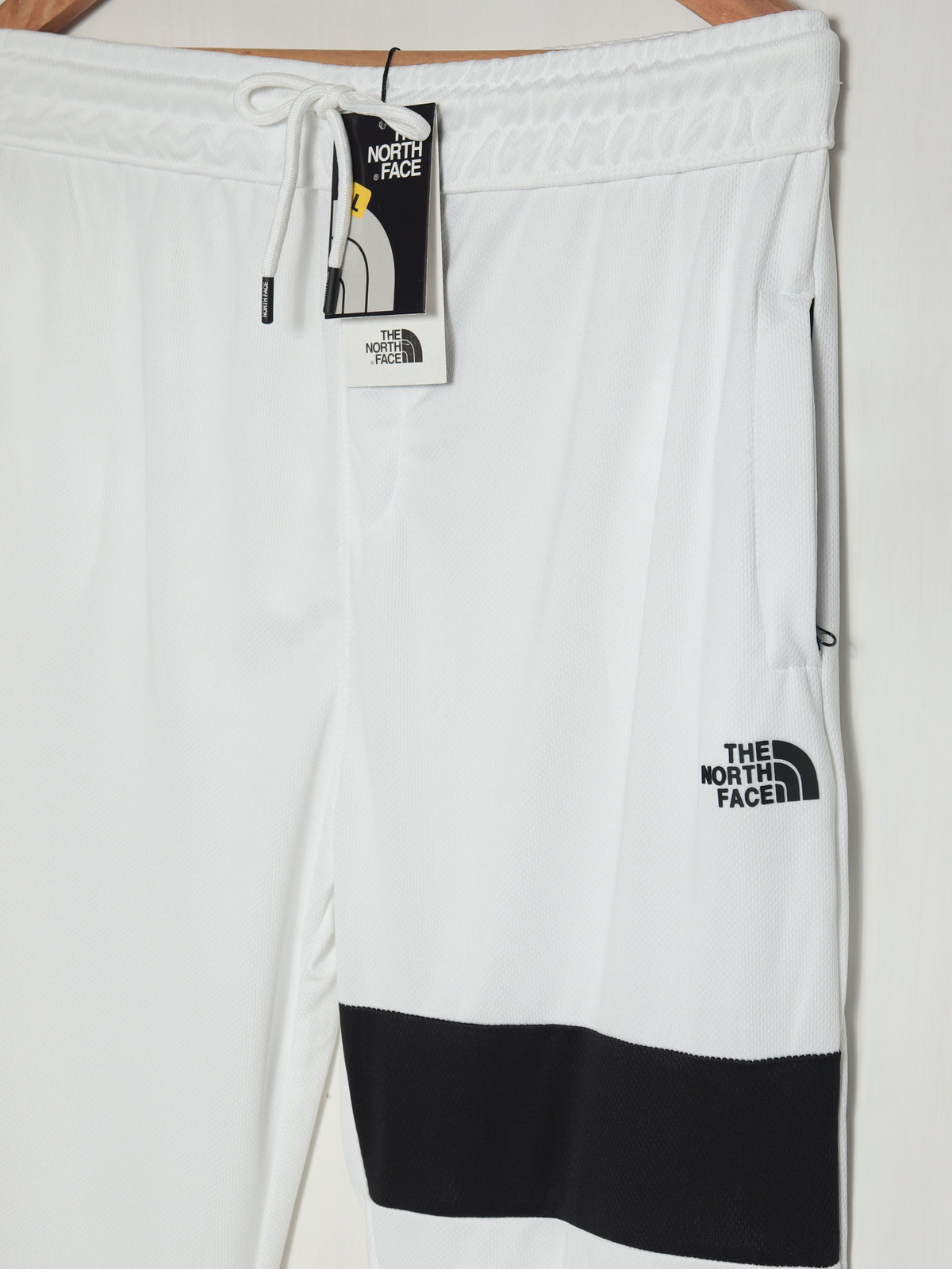 TR343- NF DRI-FIT MICROFIBER PREMIUM TROUSER "WHITE"