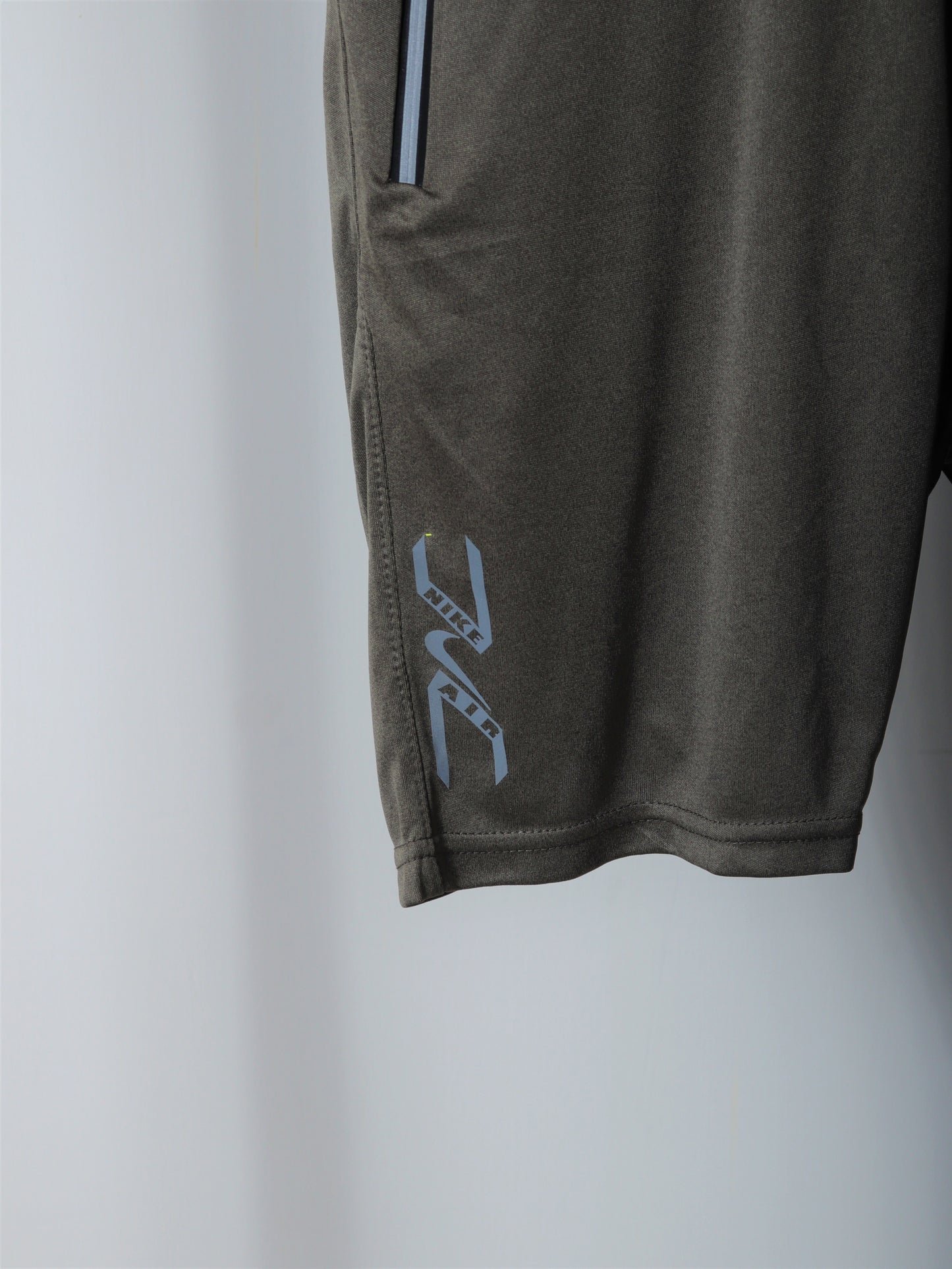 BL-SH404- NK DRI-FIT TEXTURE SHORTS 'OLIVE'