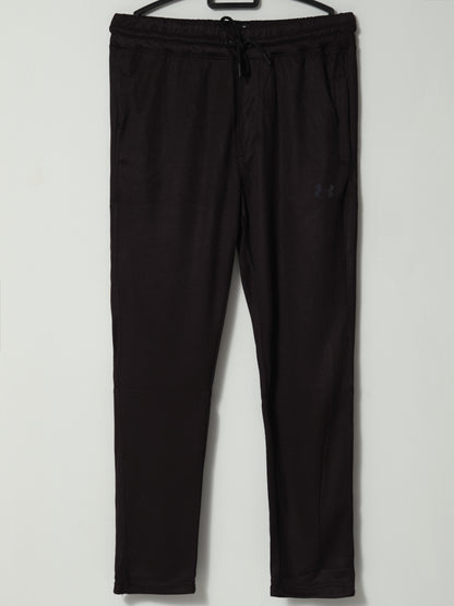 TR319- UNARM TEXTURE DRI-FIT ZIPPED POCKET TROUSER "Dark Majenta"