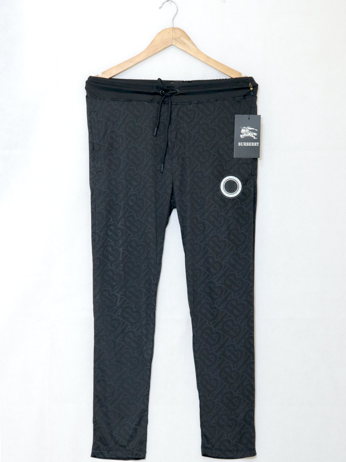 TR310- BRBY DRI-FIT ZIPPED POCKET TROUSER "BLACK"