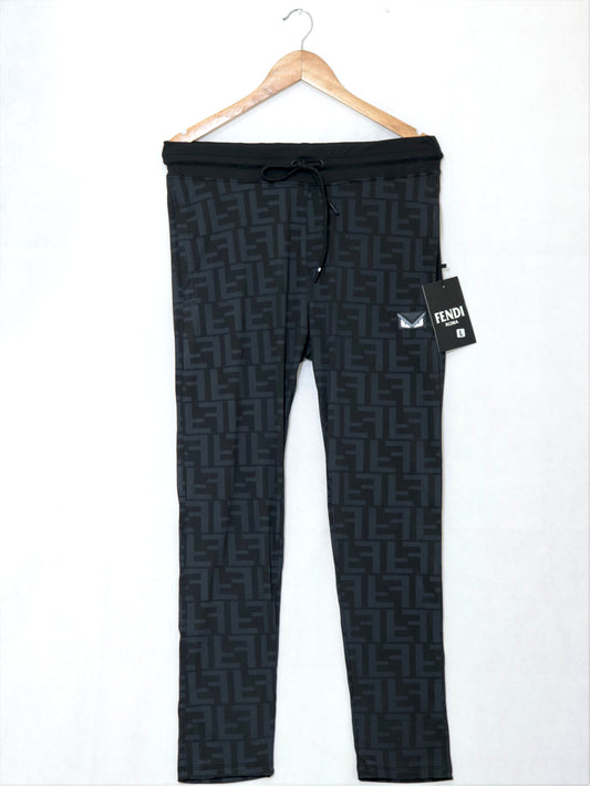 TR313- FND DRI-FIT ZIPPED POCKET TROUSER "BLACK"